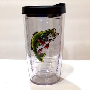 Tervis tumbler, fish graphic, for the angler like new